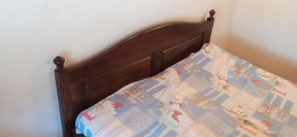 Спалня и гардероб масив орех