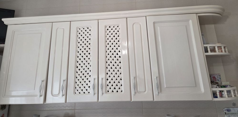 Se vinde mobila de bucatarie