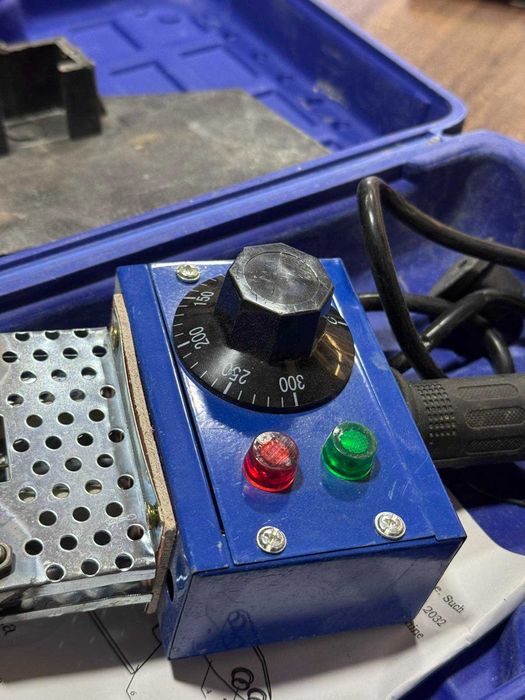 Плосък поялник 600W