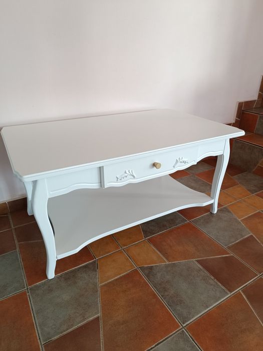 Masă de cafea din lemn masiv