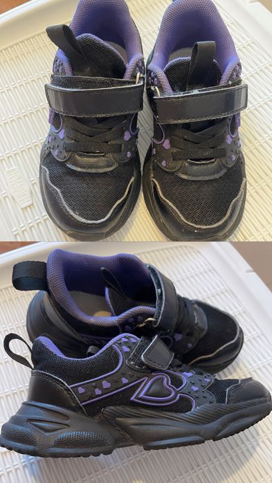 Кроссовки каждая пара 1000 тг