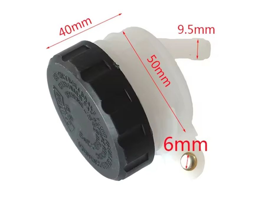 Казанче за спирачна течност предно