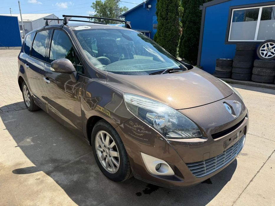 Bara / Capoata / Faruri / Aripi / Usi / Haion / Stopuri Renault Grand Scenic 3 2009-2014