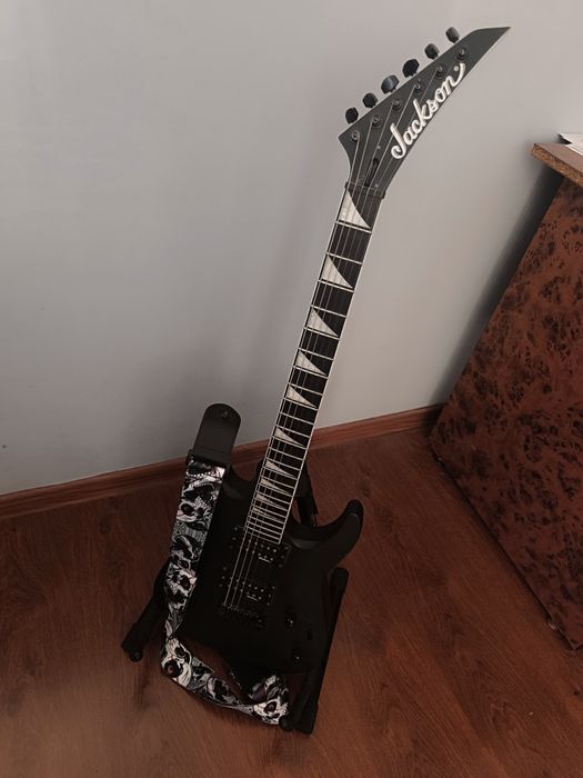 Электрогитара Jackson
