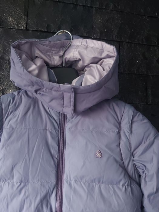 Vând geaca de puf reversibila cu două fete și mâneci/ glugă detașabilă