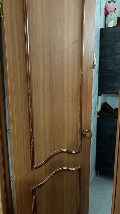 Есік сатылады!! Пайдалануга келеді