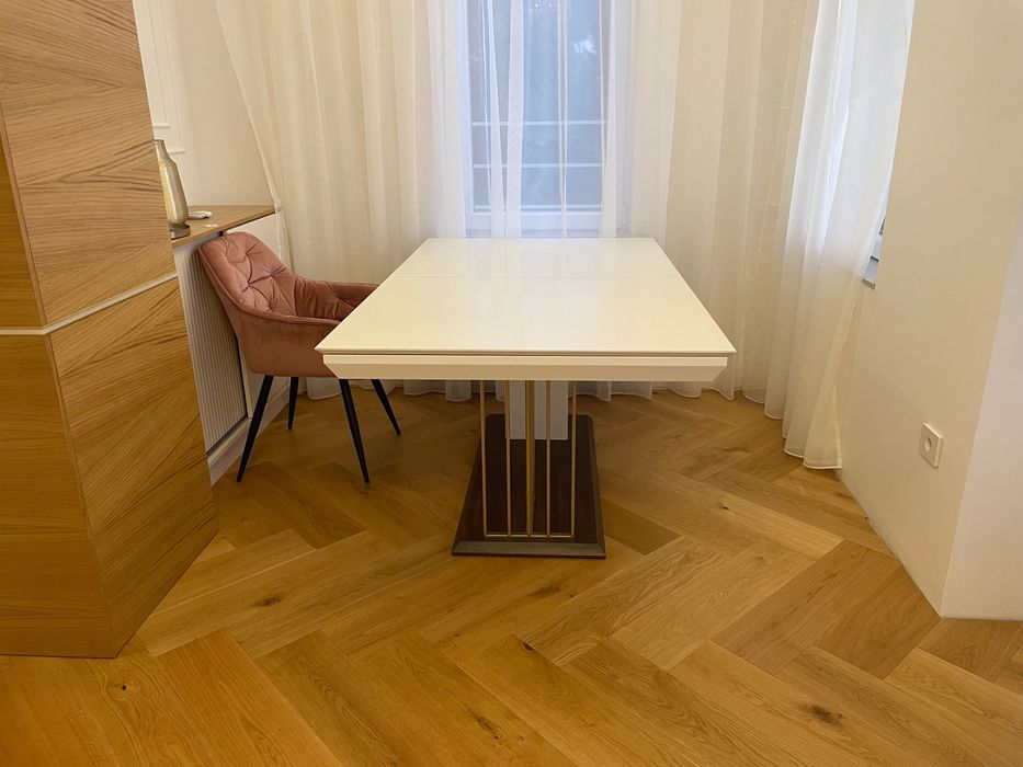 НОВА Голяма трапезна маса - бяла МДФ