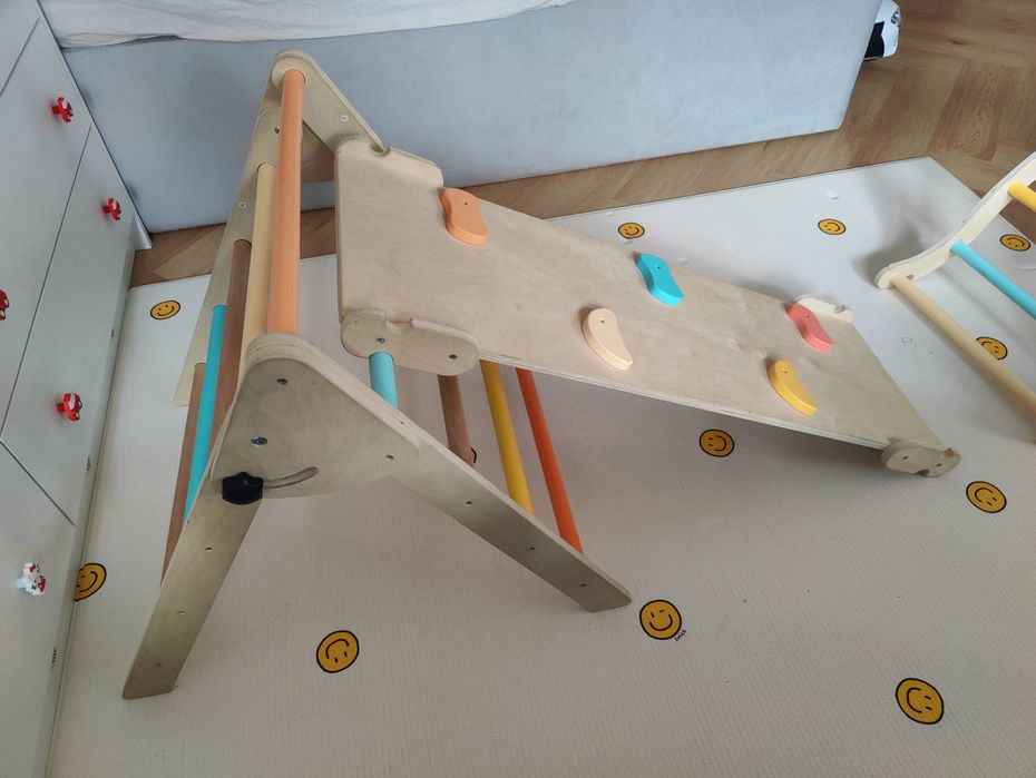 Триъгълник на Пиклер от три части