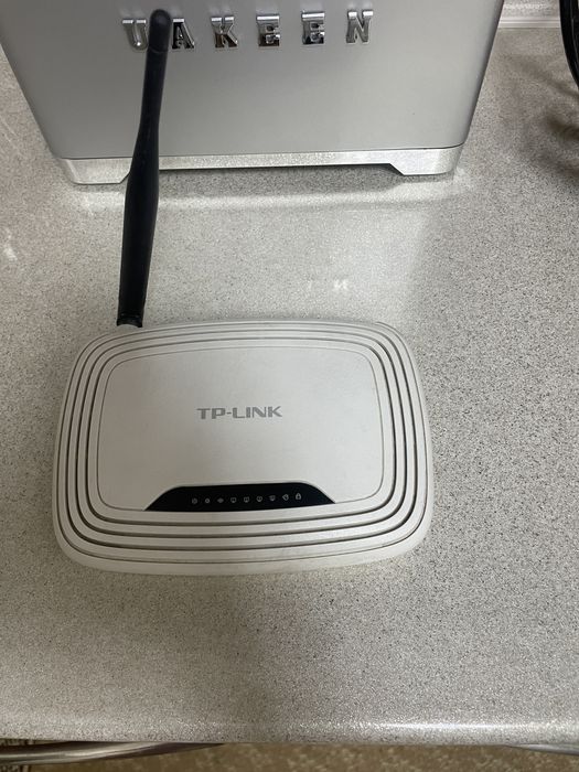 Продам роутер TP Link