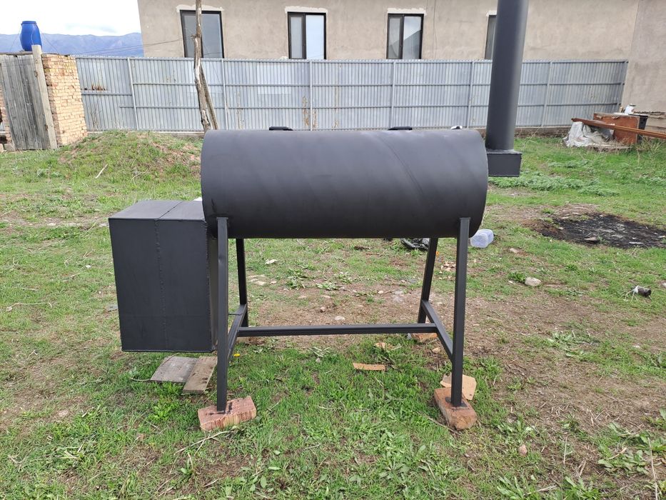 Ет пісіруге арналған смокер