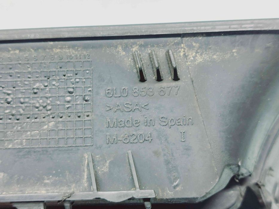 Grila bara fata Seat Cordoba (6L2) [Fabr 2002-2009] 6L0853677