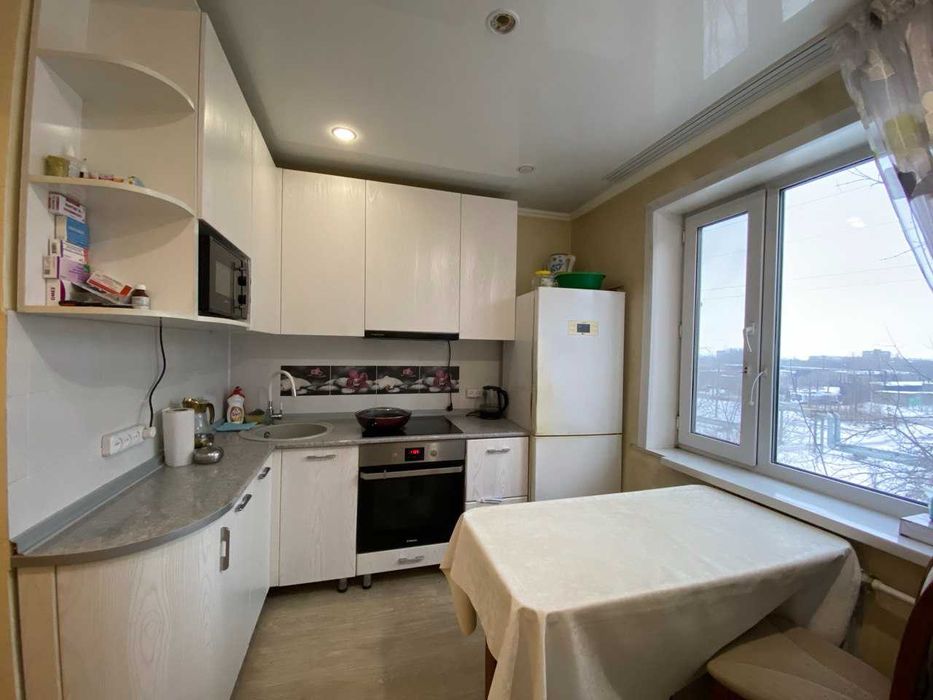 Продаётся 2х, УП, по пр. Мира, р-н Автомобильный 4эт не угловая