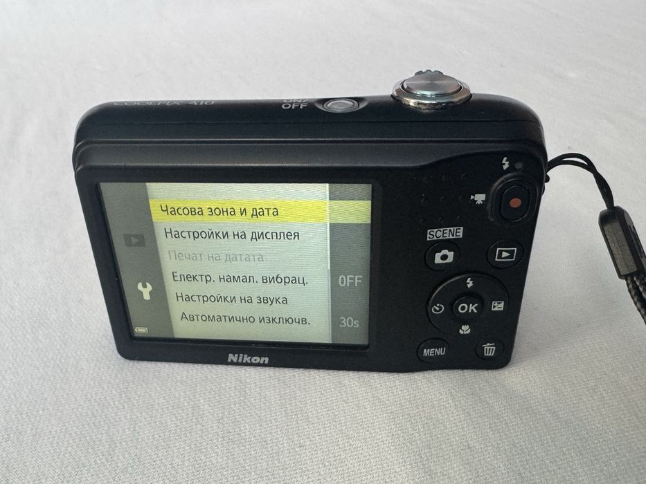 Цифров фотоапарат Nikon Coolpix A10 , 16.1MP , 5х оптичен зум