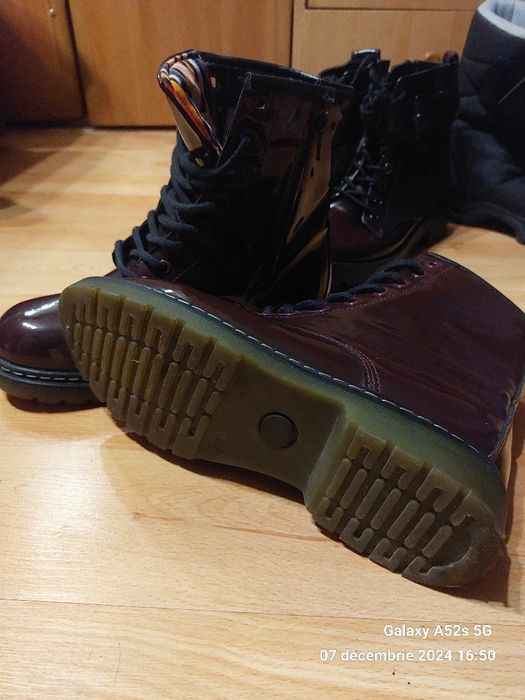 Ghete lacuite, stare buna