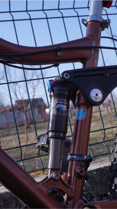 Bicicleta Kona Full Suspension de vanzare