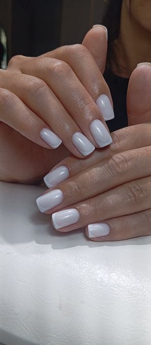 Маникюр-5000 тенге