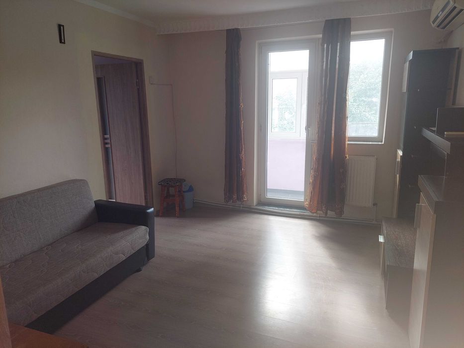 PF Ap 2 camere Tatarasi Flora la strada