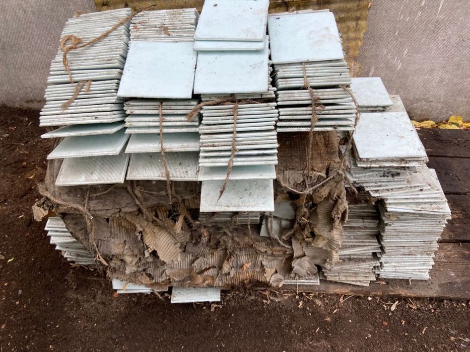 Кафель (стеклоплитка) 15х15см