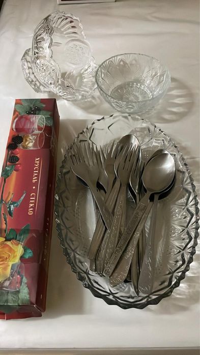 Продам посуду и столовые приборы