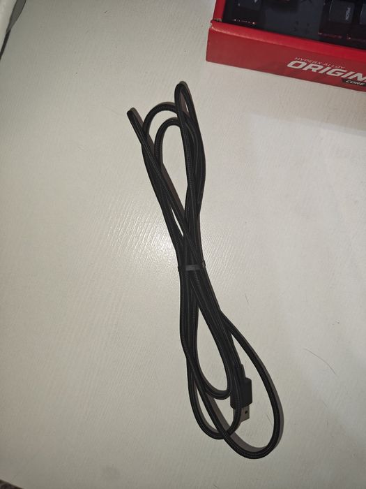 2 клавиатуры HyperX