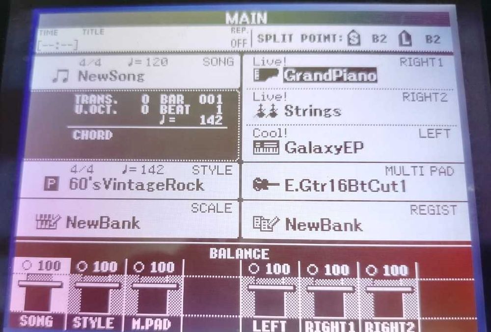 Yamaha PSR-S900 Yamaha PSR-A2000