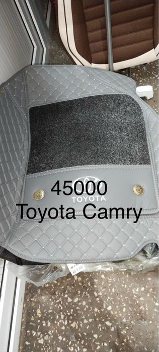 Продам коврики тоyoта