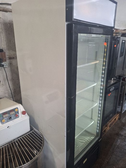 Хладилна витрина минусова/ фризер