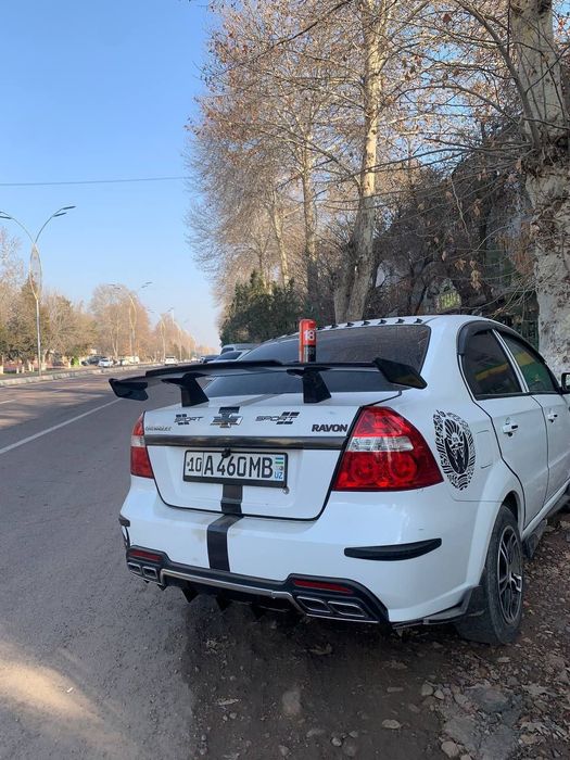 Sotiladi unversal spoller