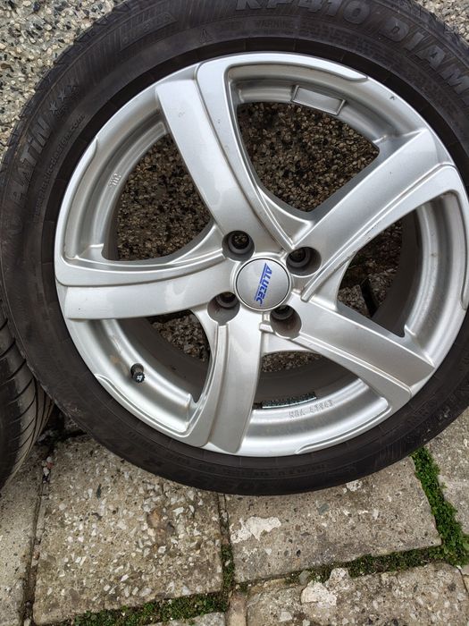 Алуминиеви джанти 4x100  17' с много добри летни гуми 205/50/17