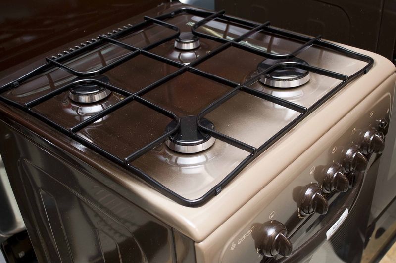 Газ плита Гефест новая.