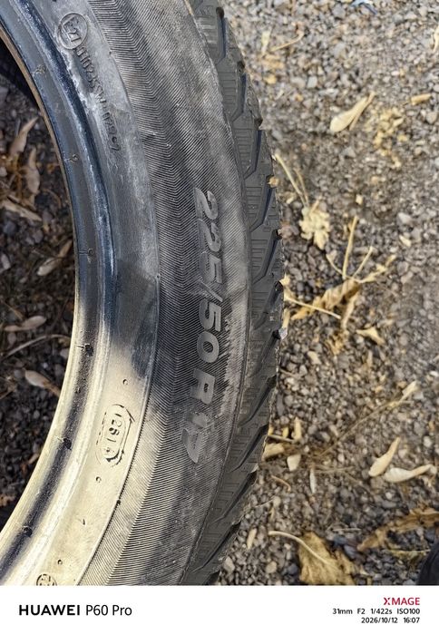 Шины зимние 225/50  R17  4 шины
