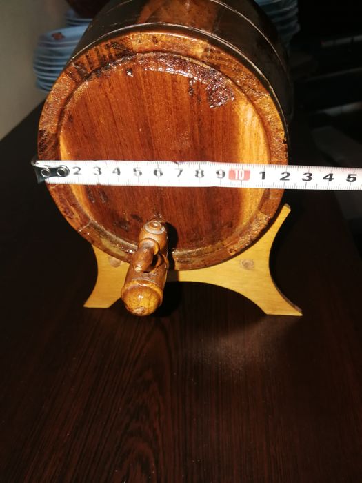 Малко буренце, дървена кутия , стара бъкличка, подносче, медни бакъри