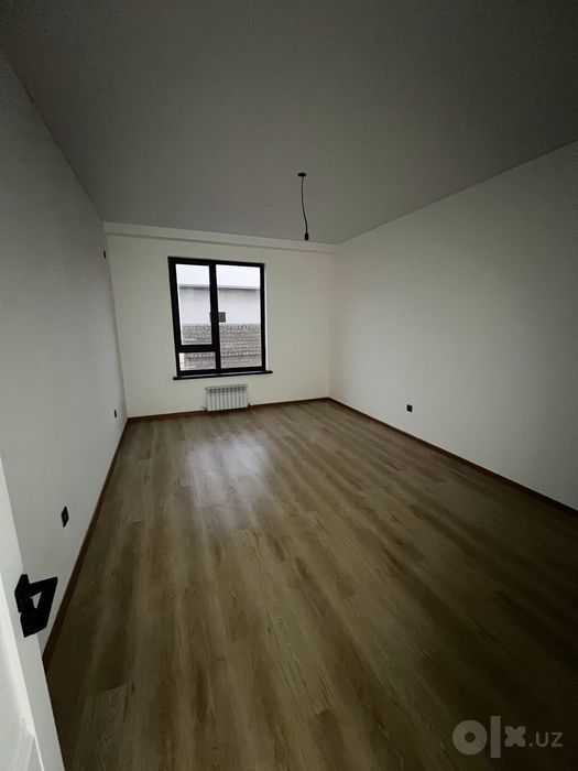 Kvartira sotiladi sergeli tumanida dupleks 4 xonali 1 etaj