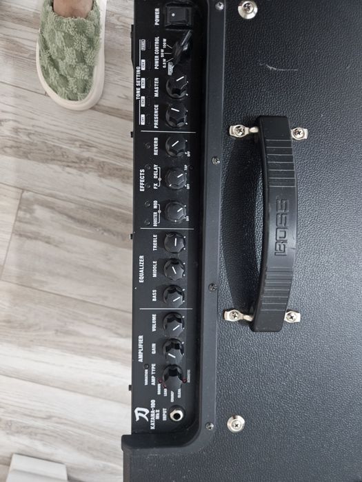 Boss Katana 100 MK2