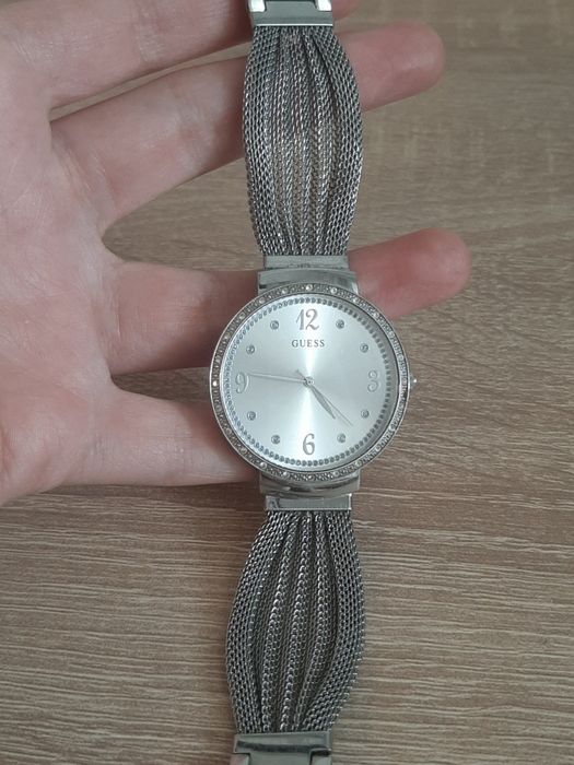 Ceas Damă GUESS Chiffon Silver W1083L1 Original – Argintiu cu Cristale