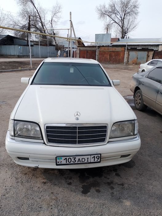 Mercedes-benz w140 s320