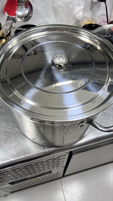 Срочно продам кастрюли