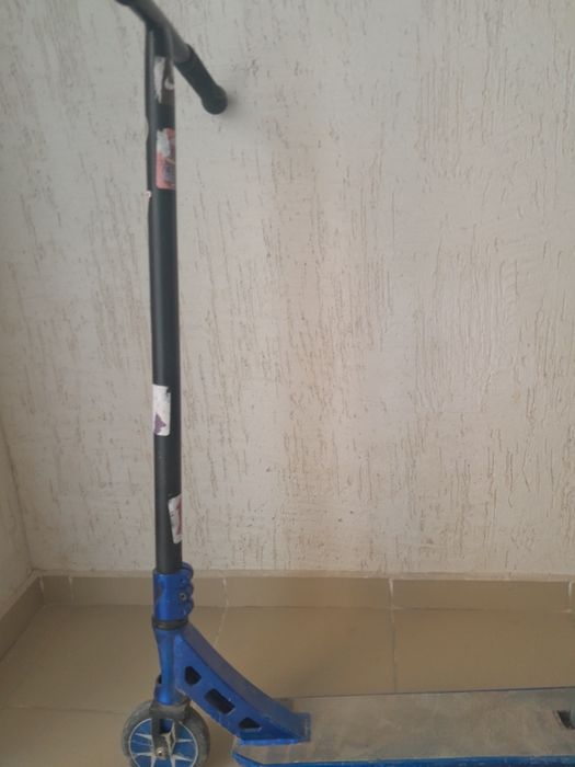 Самокат трюковой