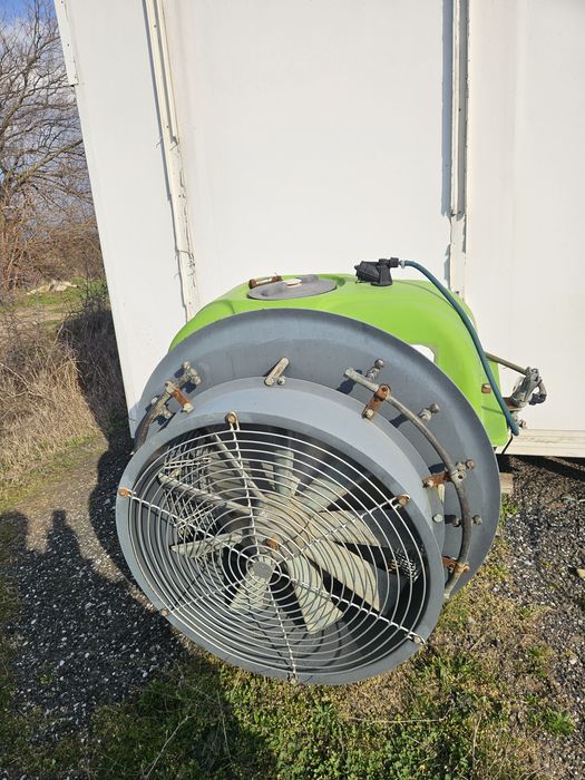 Вентилаторна навесна пръскачка