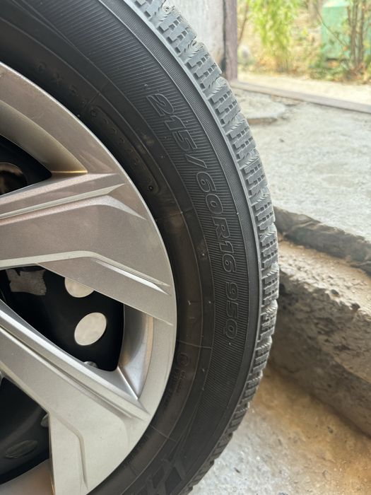Зимние шины Toyo R16
