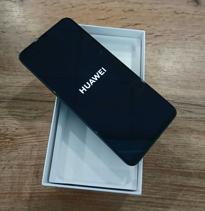 HUAWEI Nova 12i + Гаранция