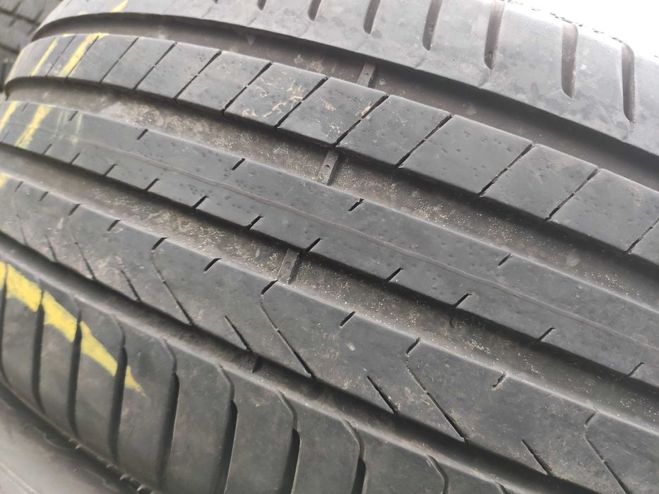 2бр Летни гуми 235 55 18 - Pirelli