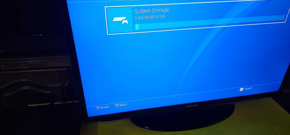 playstation 4  ps4  2 jocuri hdd 1 tb