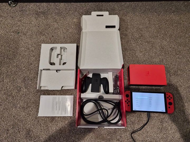 Nintendo Switch OLED Mario Edition