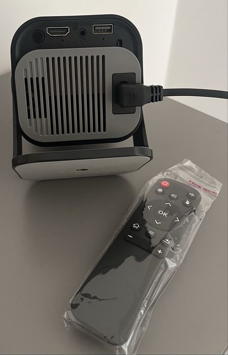 Videoproiector portabil