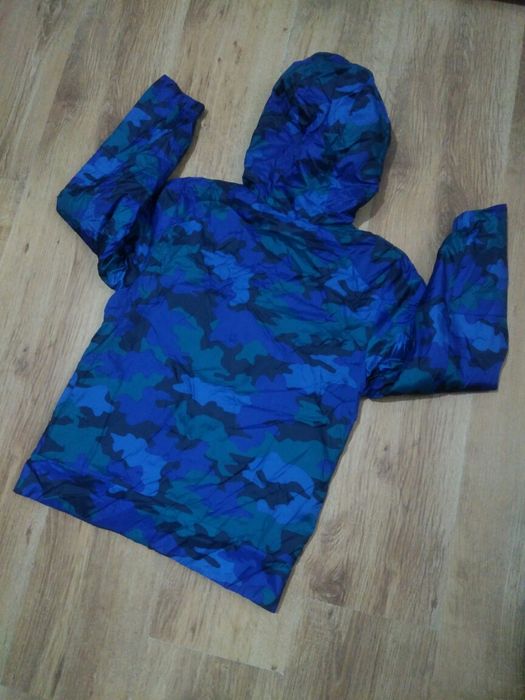 Geaca Levis mărimea 10-12 ani