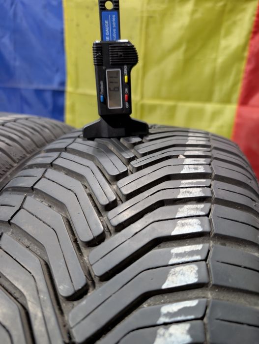 205/55R17  Michelin Cross climate 2020 all season stare foarte buna