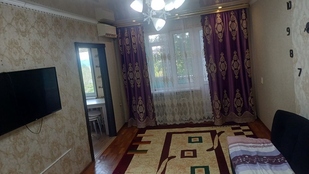 Сдам 3 комнатною квартиру в центре