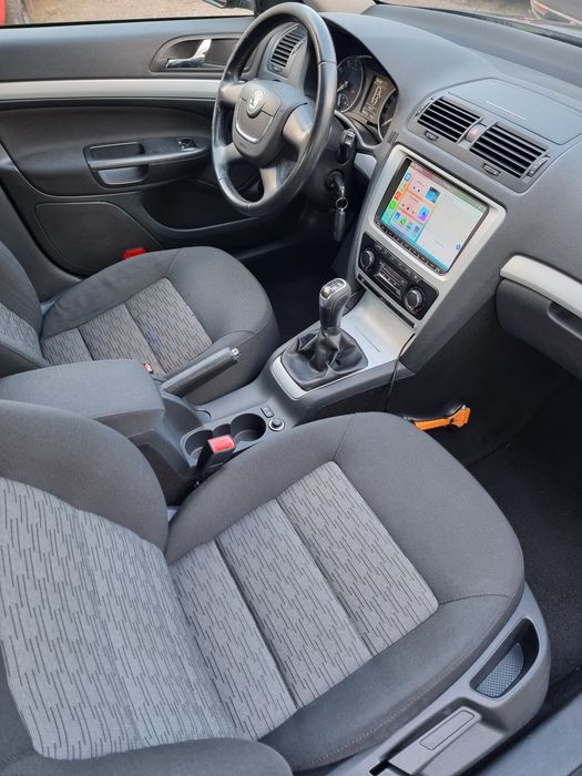 SKODA Octavia 2011 — imagine 5
