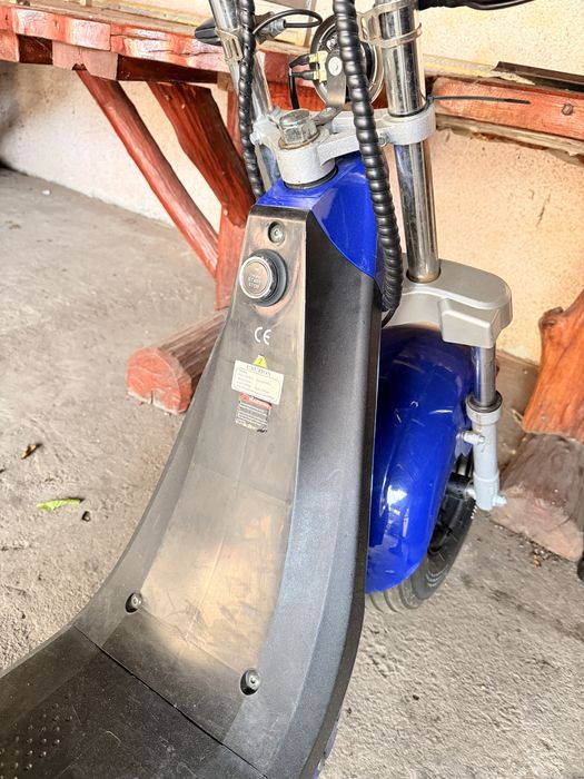 Scuter electric fara permis